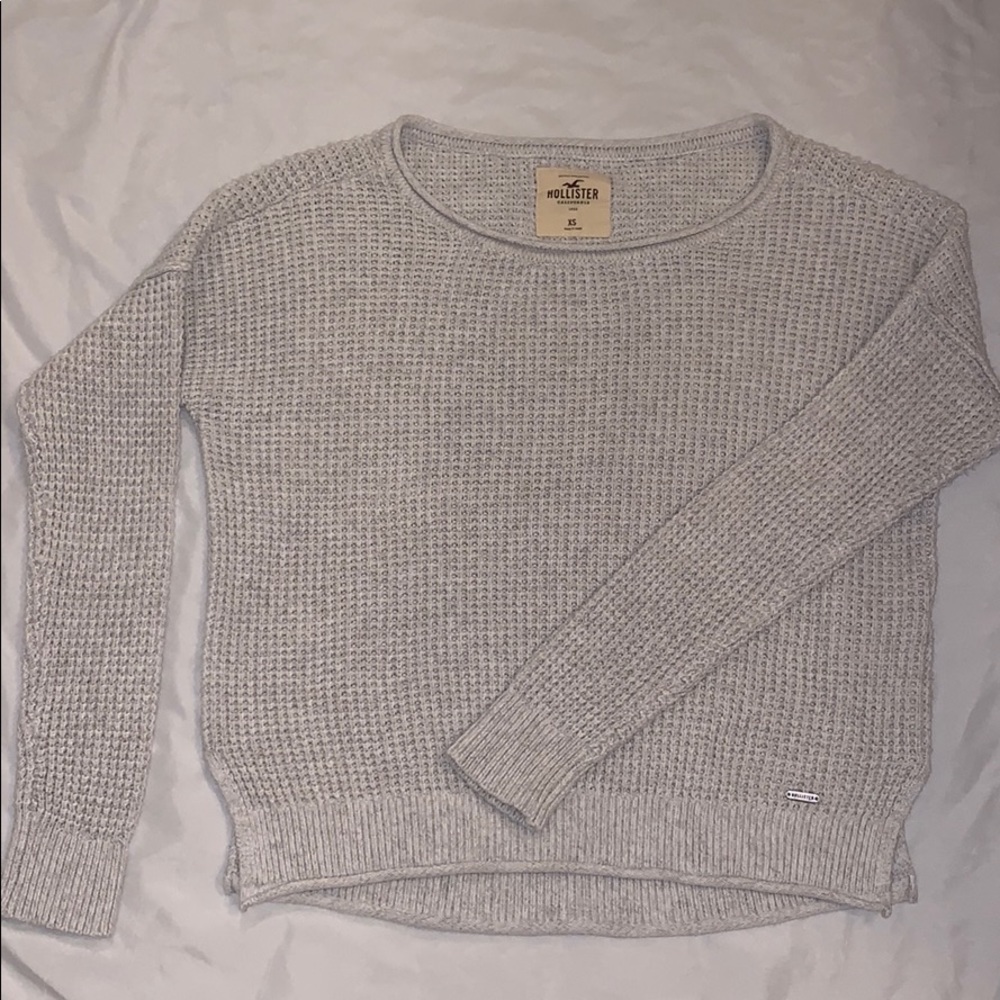 Hollister Cropped Sweater